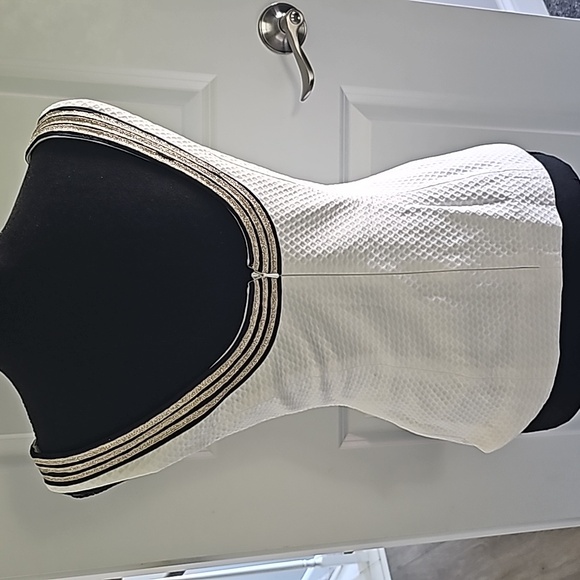 Lilly Pulitzer Janice Top - Picture 2 of 3